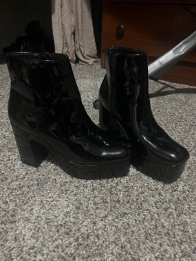 Chinese Laundry Black Patent Platform Ankle Boots